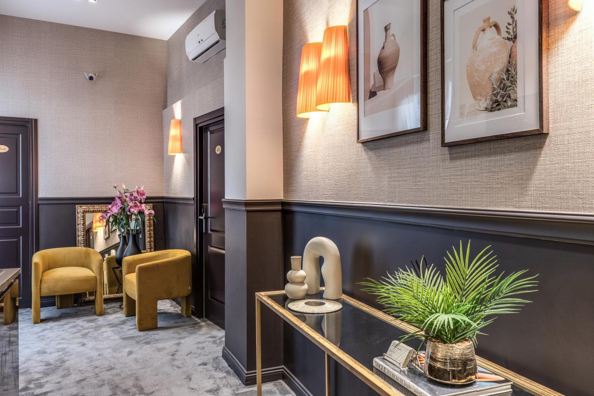 Antica Residenza Del Corso Hotel Рим Екстериор снимка