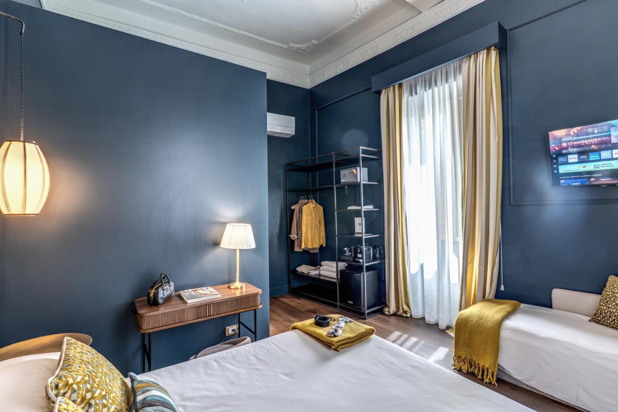 Antica Residenza Del Corso Hotel Рим Екстериор снимка